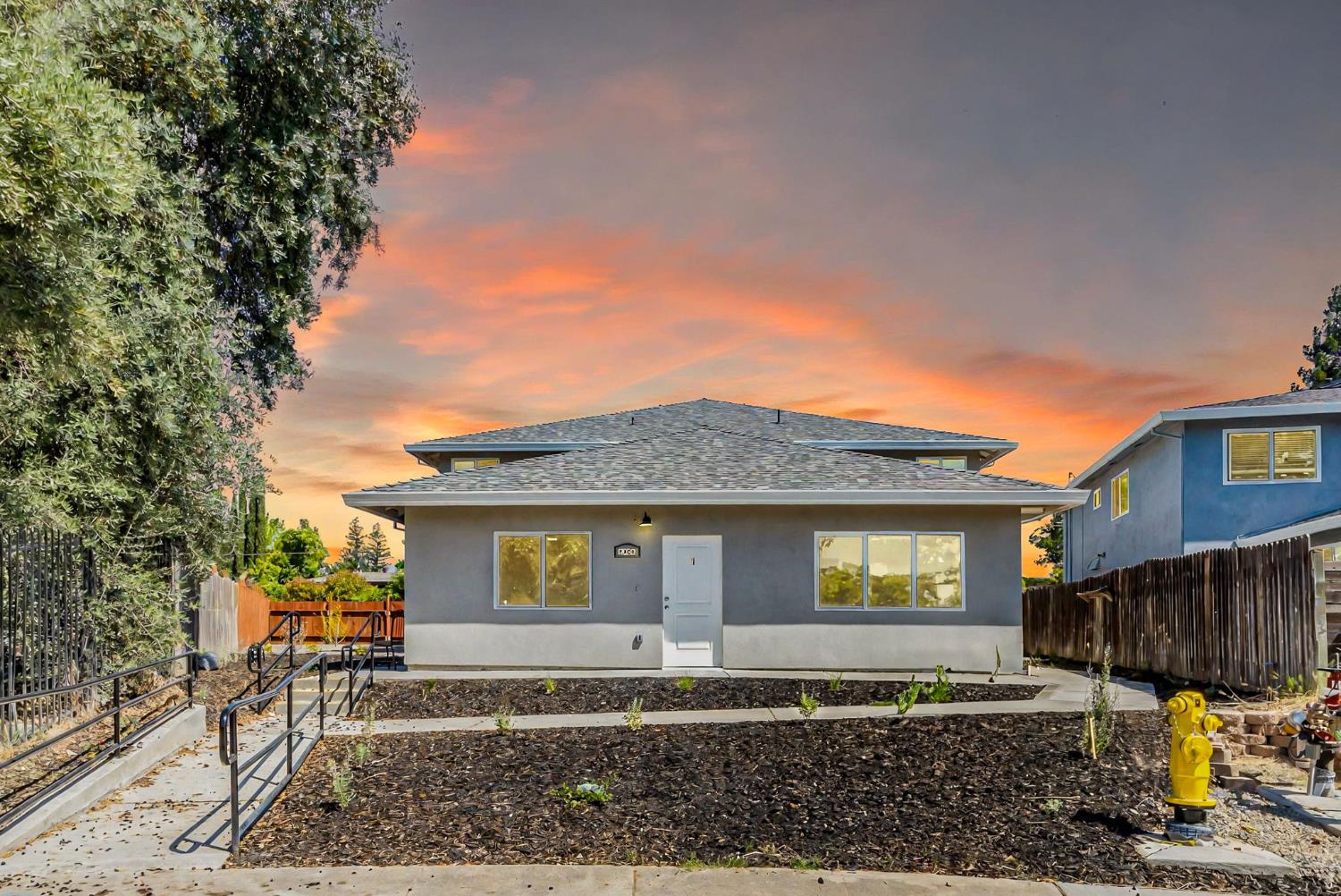 Detail Gallery Image 1 of 81 For 2409 Cava Ct, Sacramento,  CA 95825 - – Beds | – Baths