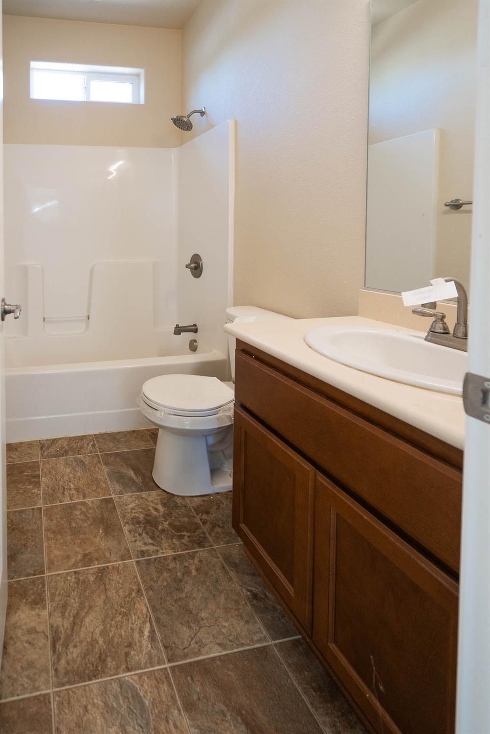 Detail Gallery Image 18 of 29 For 732 Spreckels, King City,  CA 95355 - 4 Beds | 3 Baths