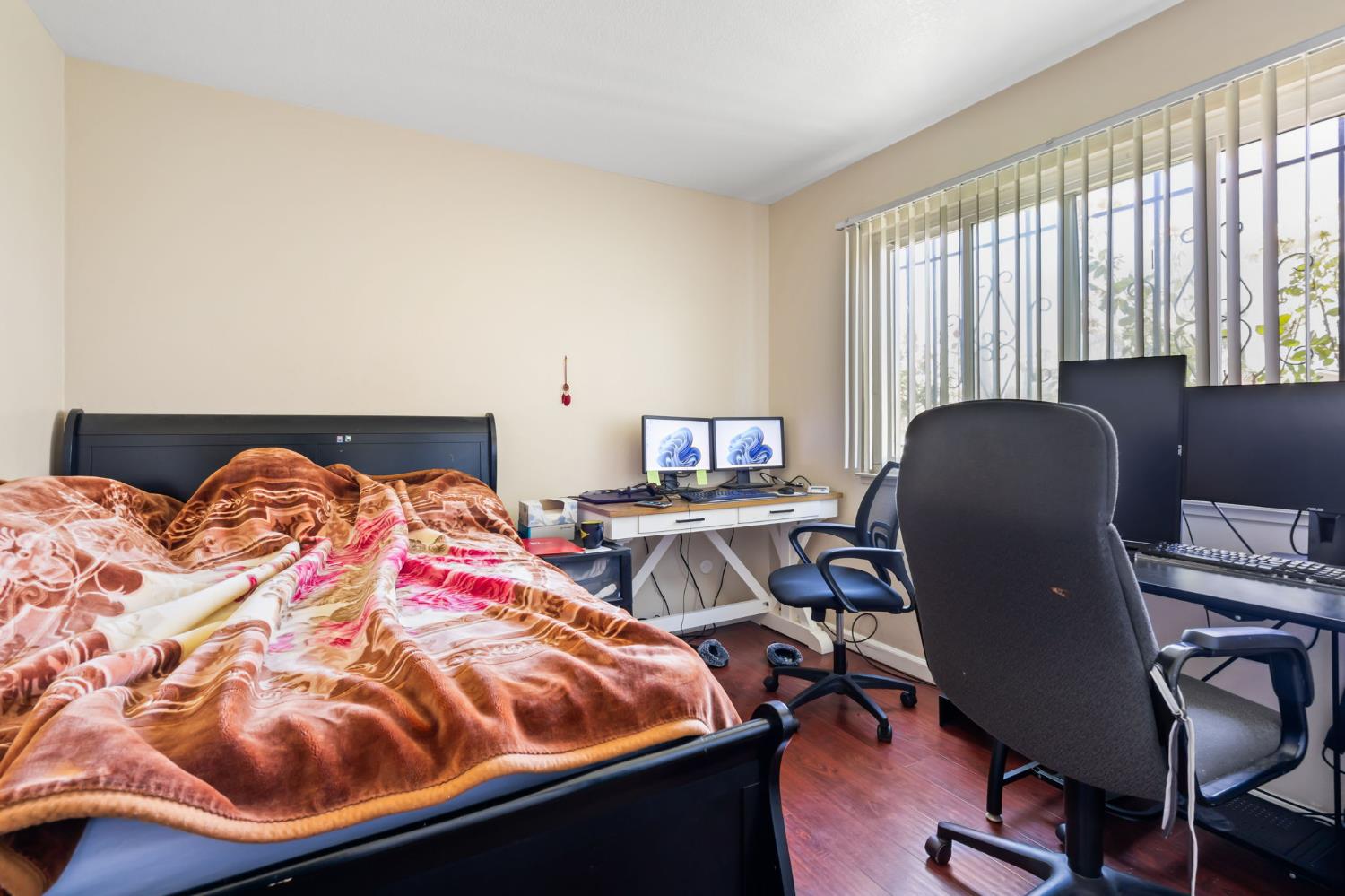 Detail Gallery Image 18 of 23 For 6099 Heath Way, Sacramento,  CA 95823 - 3 Beds | 2 Baths