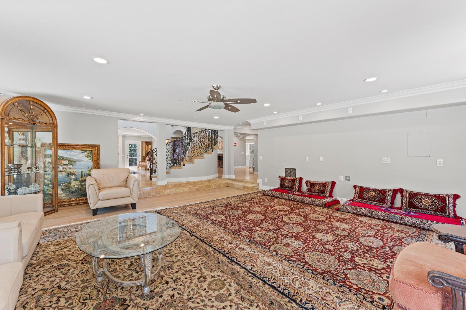 Detail Gallery Image 15 of 86 For 5360 Grassy Run Rd, Placerville,  CA 95667 - 4 Beds | 4/1 Baths