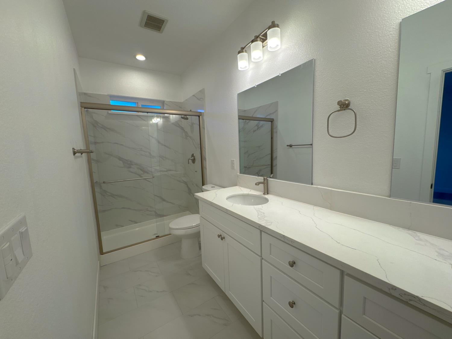 Detail Gallery Image 35 of 41 For 4821 36th St, Sacramento,  CA 95820 - 3 Beds | 2 Baths