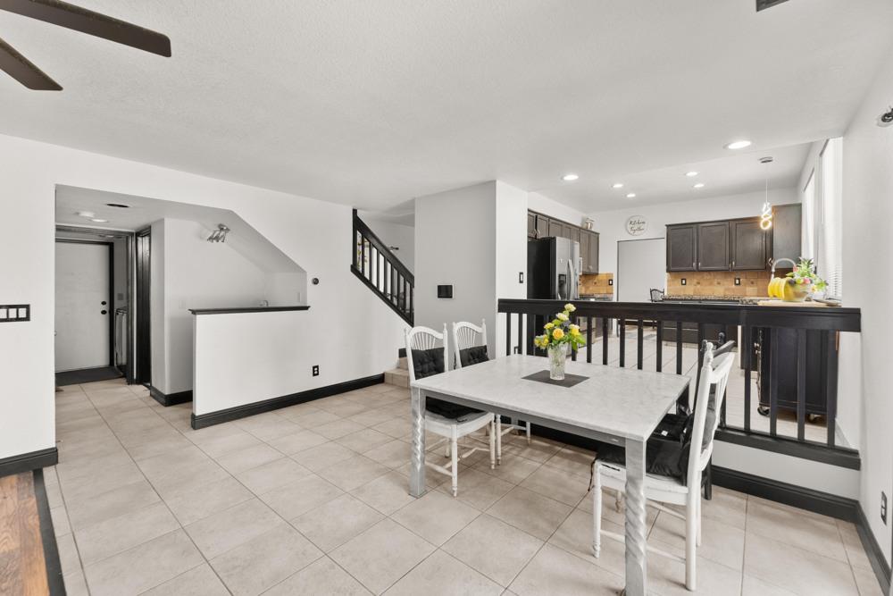 Detail Gallery Image 30 of 52 For 813 Sugar Pine Dr, Lathrop,  CA 95330 - 4 Beds | 3 Baths