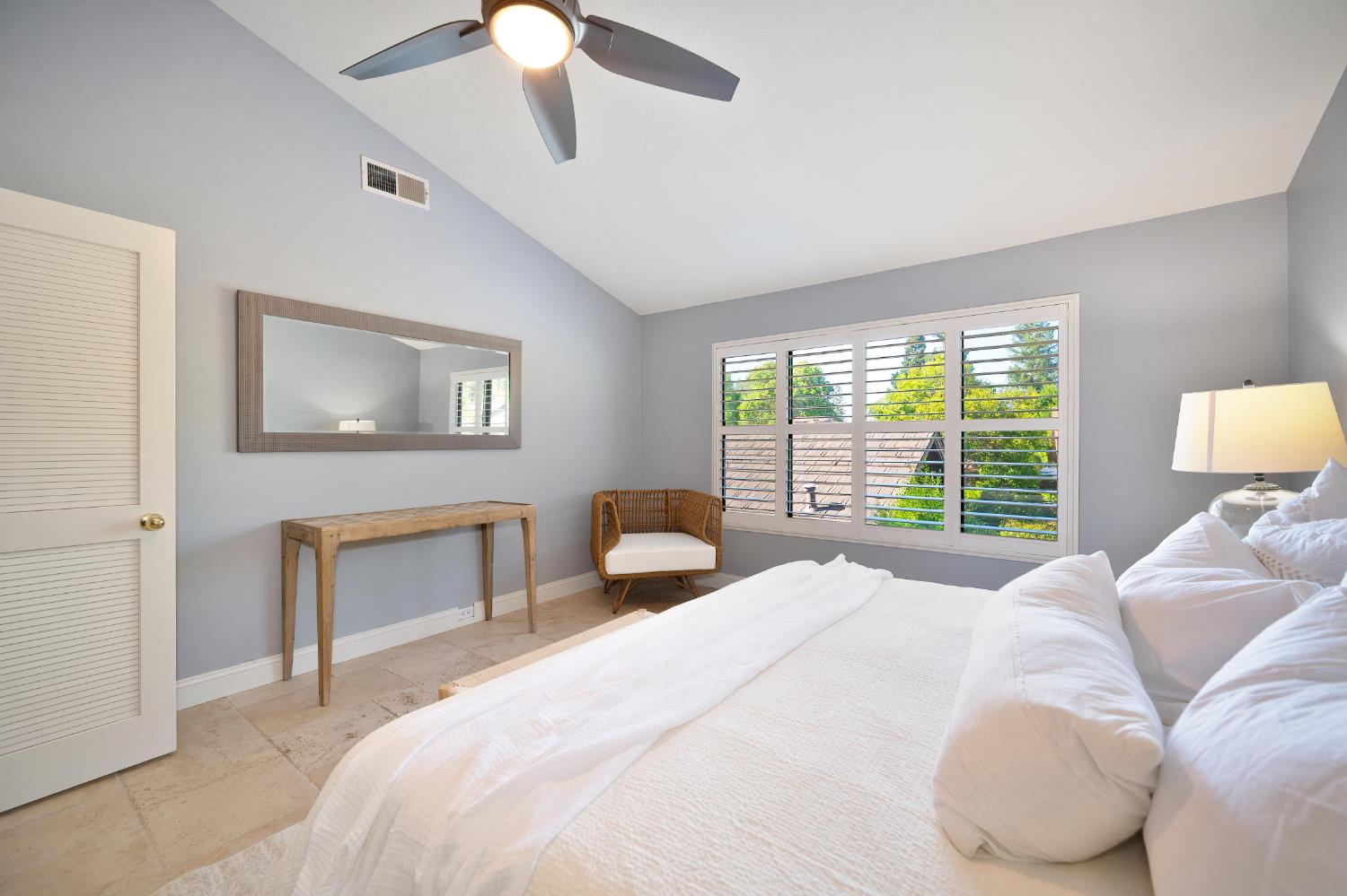 Detail Gallery Image 20 of 31 For 11415 Gold Country Blvd, Gold River,  CA 95670 - 3 Beds | 2/1 Baths