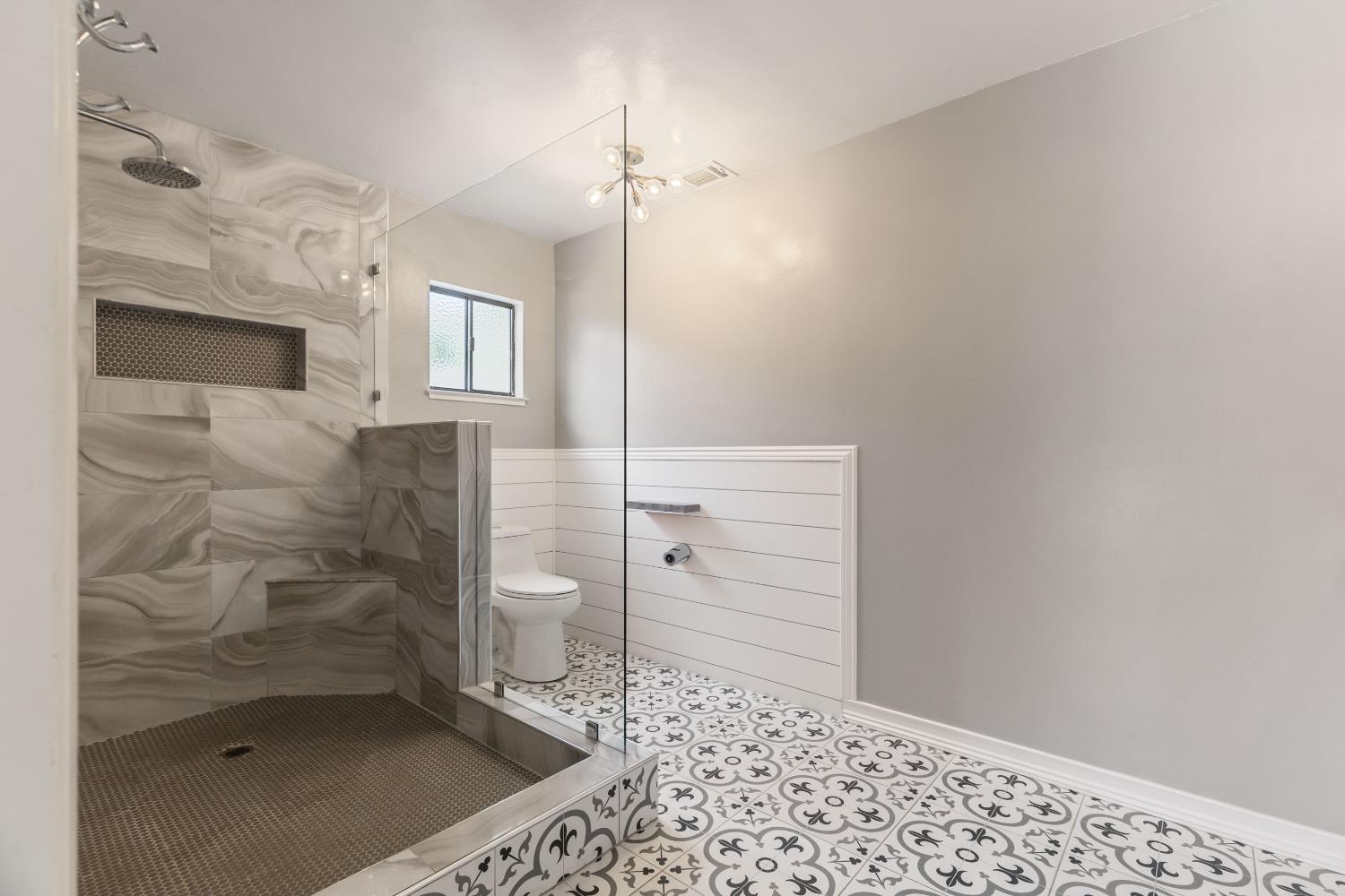 Detail Gallery Image 23 of 70 For 3201 Kaiser Way, Carmichael,  CA 95608 - 4 Beds | 3 Baths