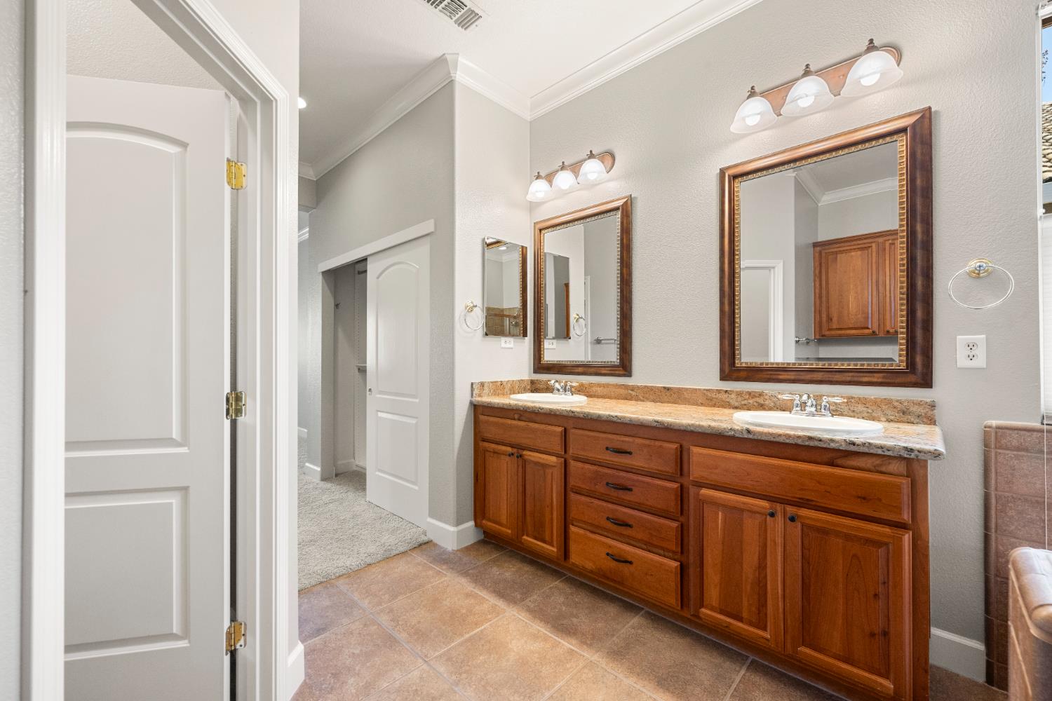 Detail Gallery Image 34 of 53 For 7473 Grassy Creek Way, El Dorado Hills,  CA 95762 - 2 Beds | 2/1 Baths
