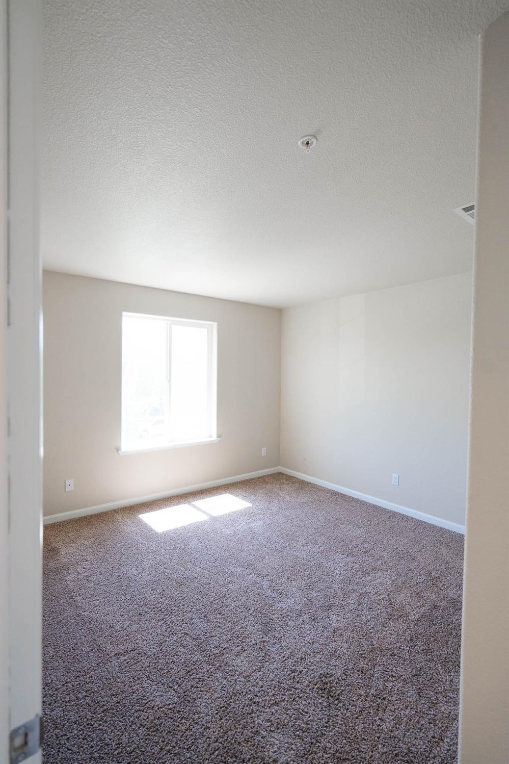Detail Gallery Image 28 of 29 For 732 Spreckels, King City,  CA 95355 - 4 Beds | 3 Baths