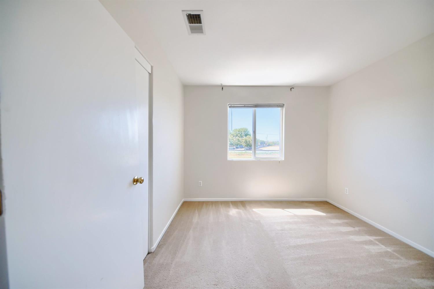 Detail Gallery Image 41 of 78 For 458 Burlington Dr, Tracy,  CA 95376 - 3 Beds | 2/1 Baths