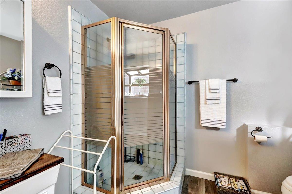 Detail Gallery Image 25 of 59 For 12710 Rough and Ready Rd, Rough And Ready,  CA 95975 - 2 Beds | 3 Baths
