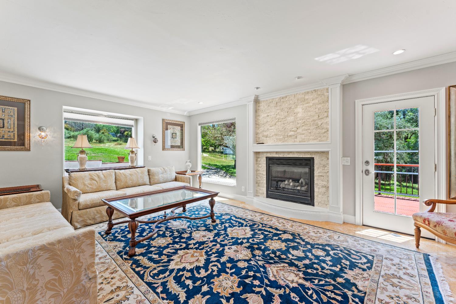 Detail Gallery Image 9 of 86 For 5360 Grassy Run Rd, Placerville,  CA 95667 - 4 Beds | 4/1 Baths