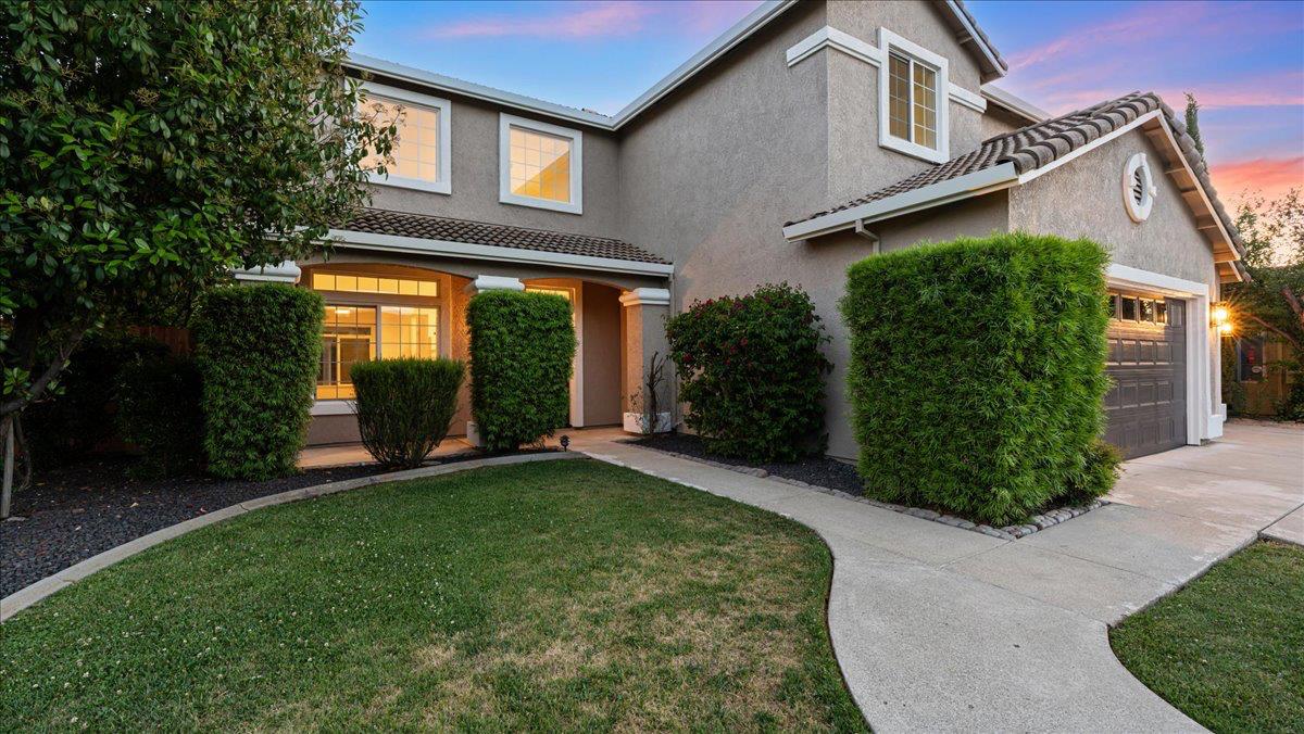 Detail Gallery Image 9 of 64 For 2133 Butterfield Ln, Lincoln,  CA 95648 - 4 Beds | 3 Baths