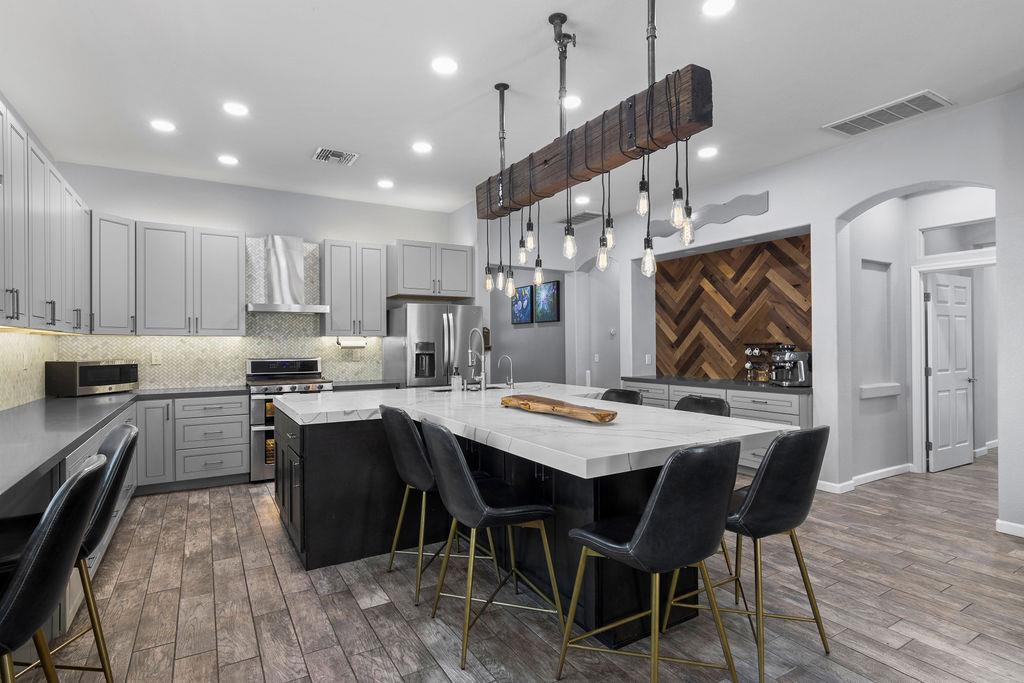 Detail Gallery Image 12 of 44 For 2833 Buckskin Way, Riverbank,  CA 95367 - 4 Beds | 2 Baths