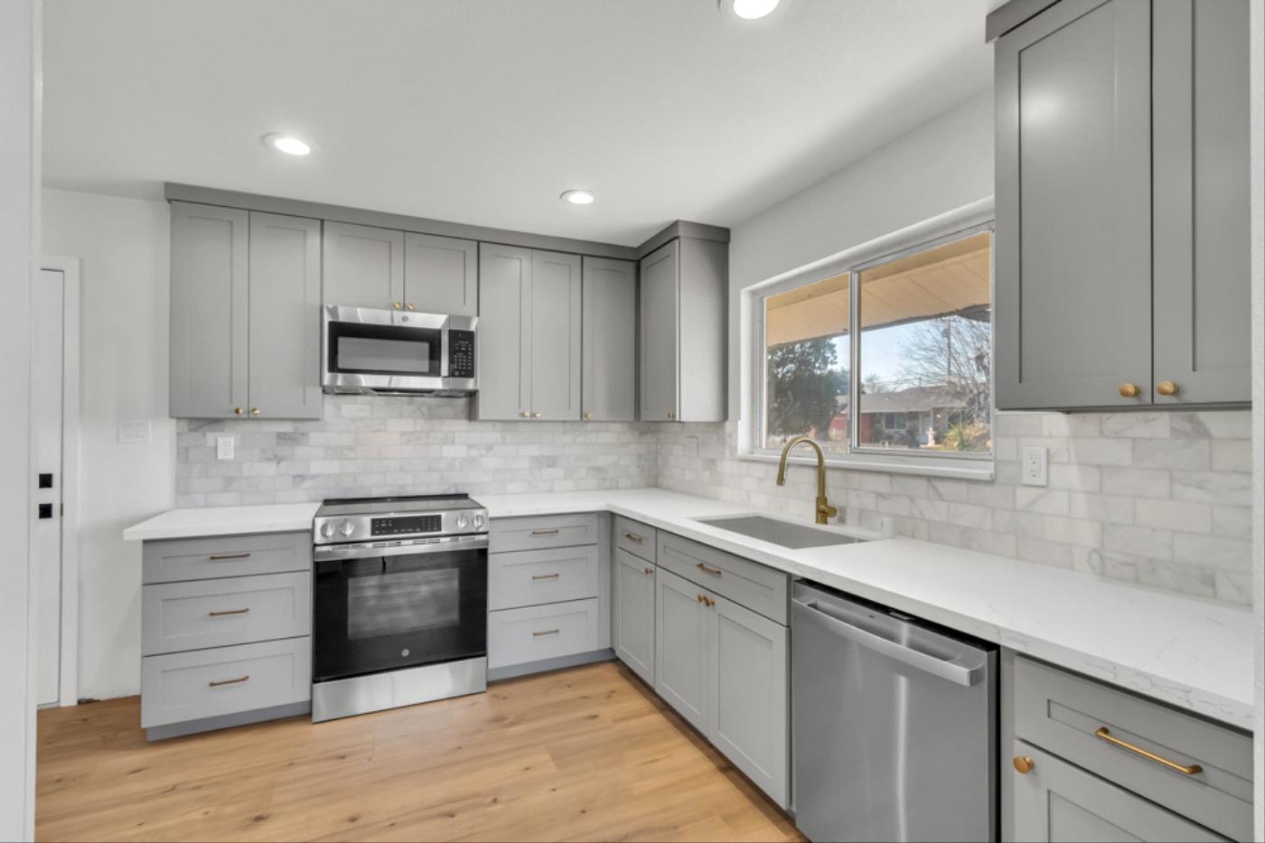 Detail Gallery Image 19 of 43 For 10518 Mills Acres Cir, Rancho Cordova,  CA 95670 - 3 Beds | 2 Baths