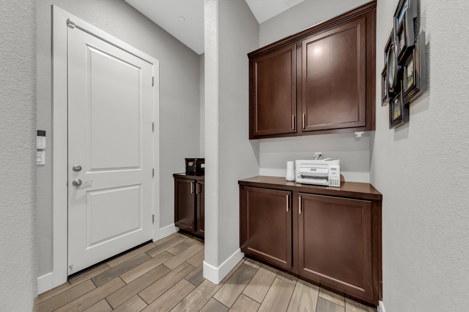 Detail Gallery Image 40 of 48 For 368 Olivadi Way, Sacramento,  CA 95834 - 3 Beds | 2/1 Baths