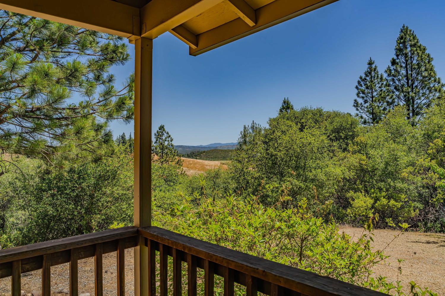 Detail Gallery Image 37 of 61 For 6816 Italian Vista Ct, Mokelumne Hill,  CA 95245 - 3 Beds | 2 Baths