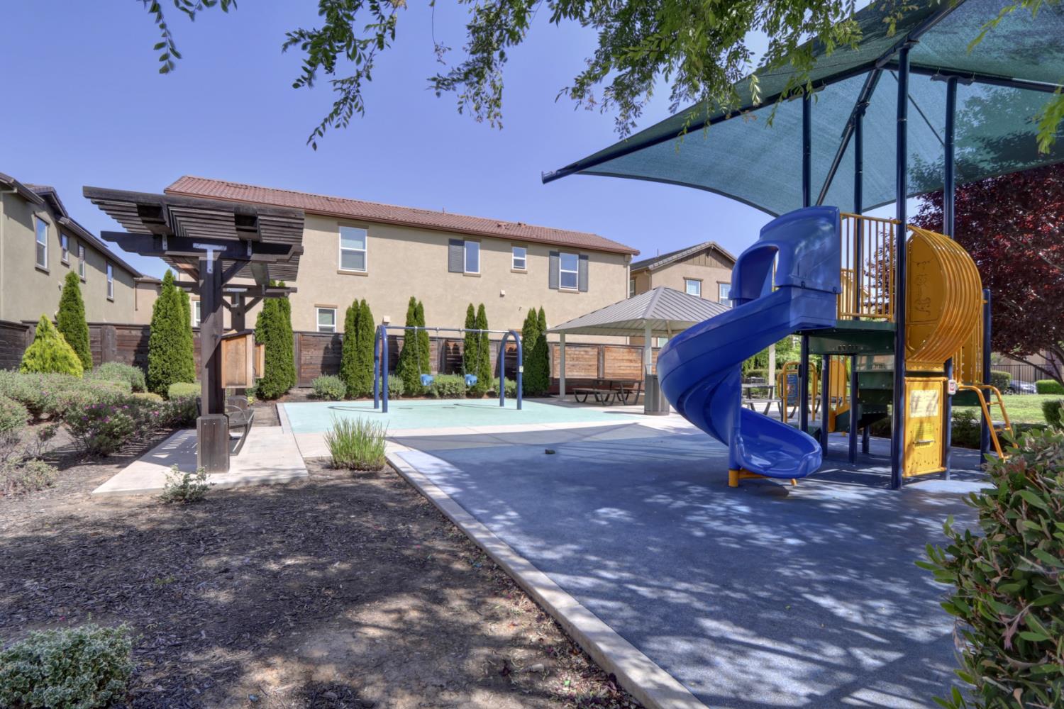 Detail Gallery Image 30 of 31 For 8150 S Kramer Ranch Ln, Elk Grove,  CA 95758 - 3 Beds | 2/1 Baths