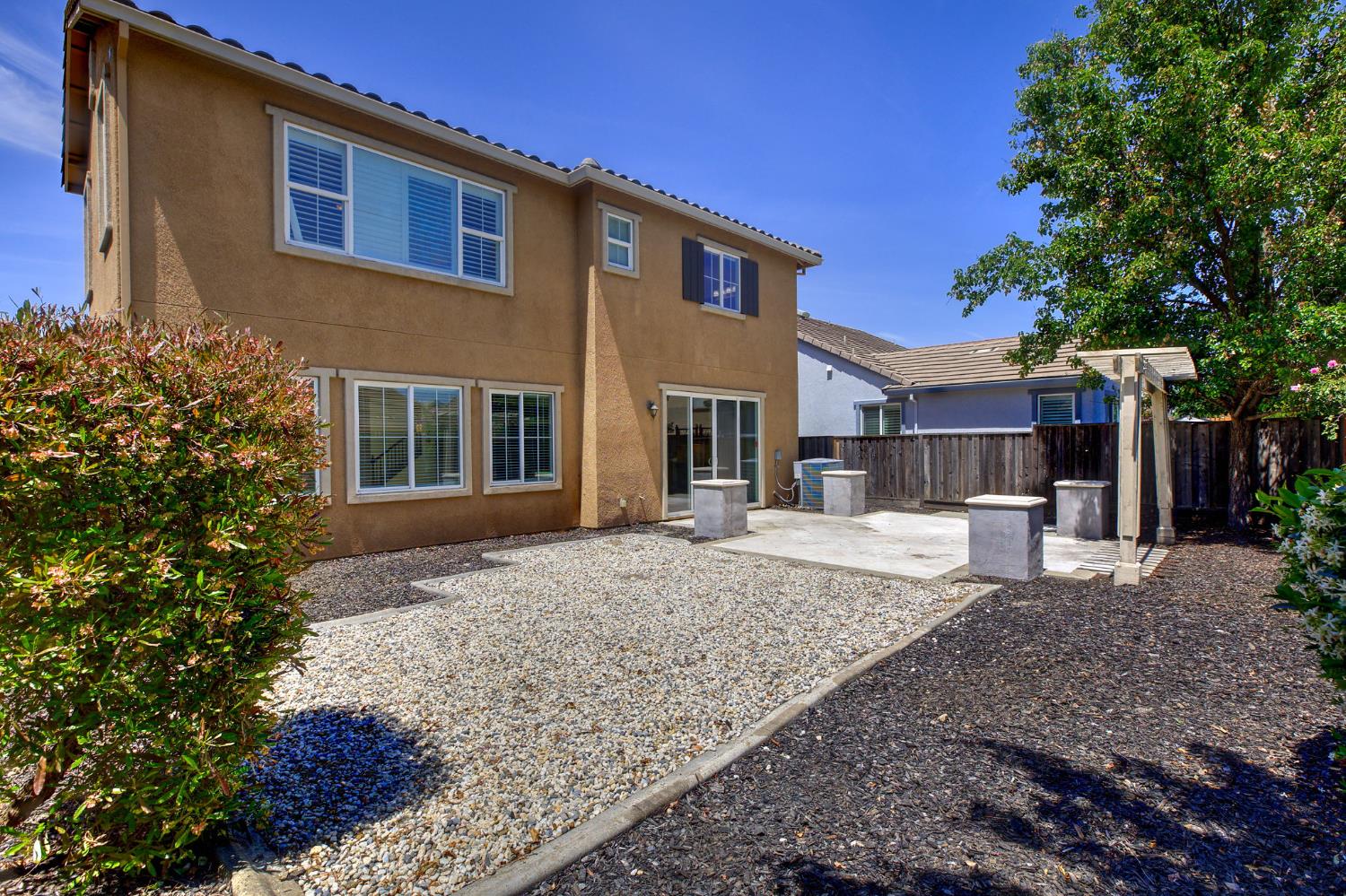 Detail Gallery Image 41 of 43 For 2229 Eastwood Dr, Roseville,  CA 95747 - 4 Beds | 3 Baths