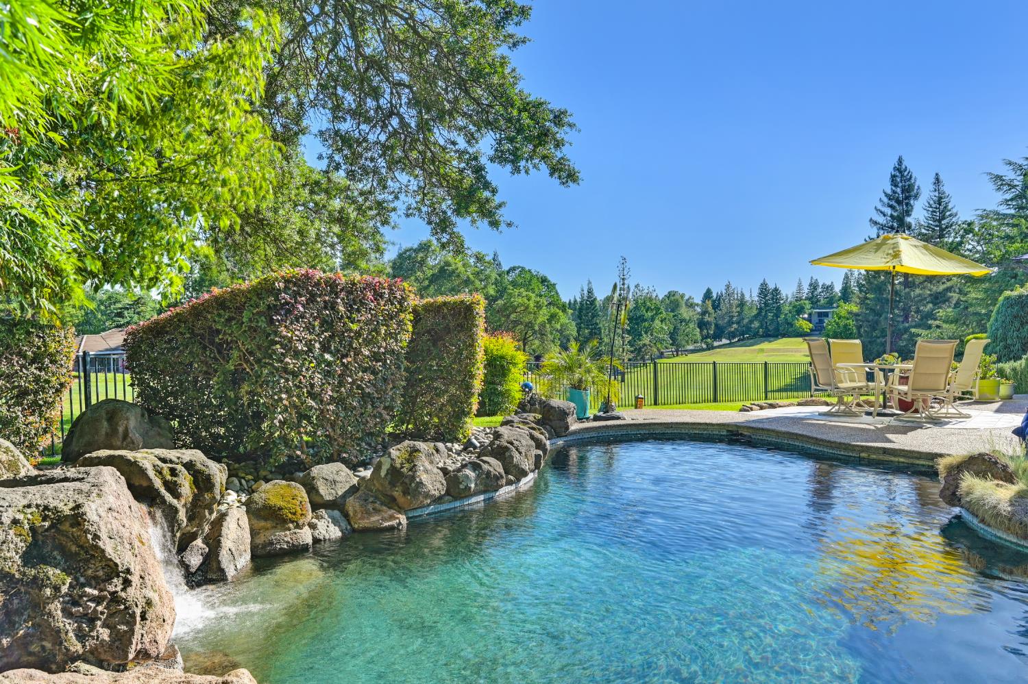 Detail Gallery Image 48 of 66 For 14707 Guadalupe Dr, Rancho Murieta,  CA 95683 - 3 Beds | 3/1 Baths