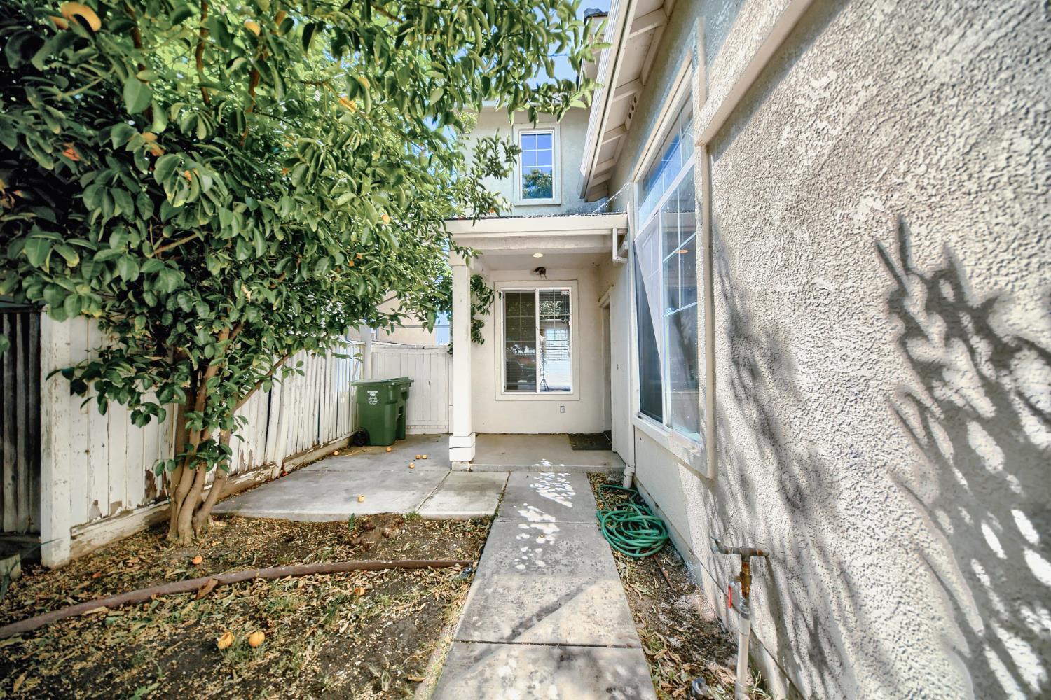 Detail Gallery Image 5 of 78 For 458 Burlington Dr, Tracy,  CA 95376 - 3 Beds | 2/1 Baths