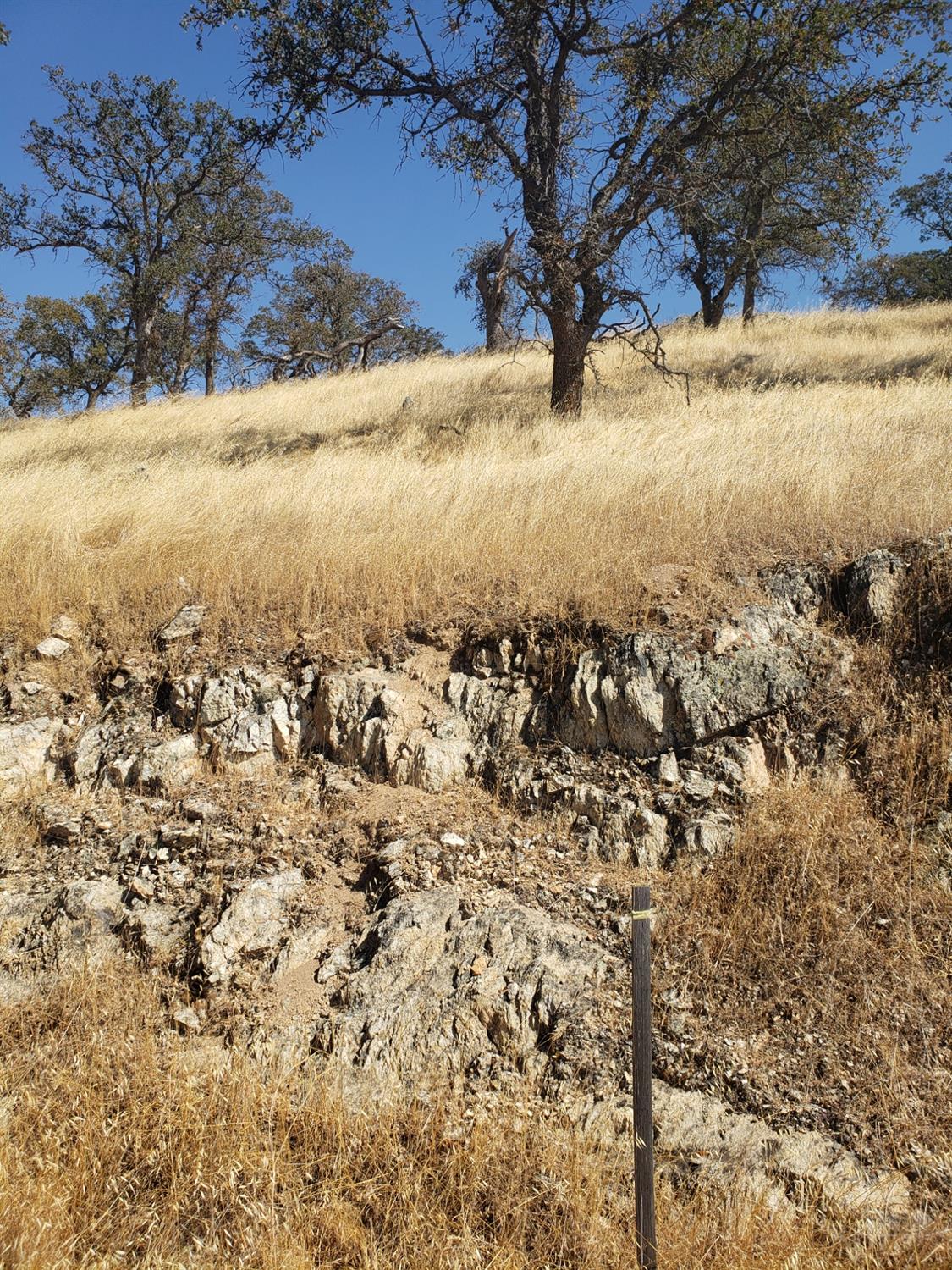 Caracol Circle, La Grange, California image 6