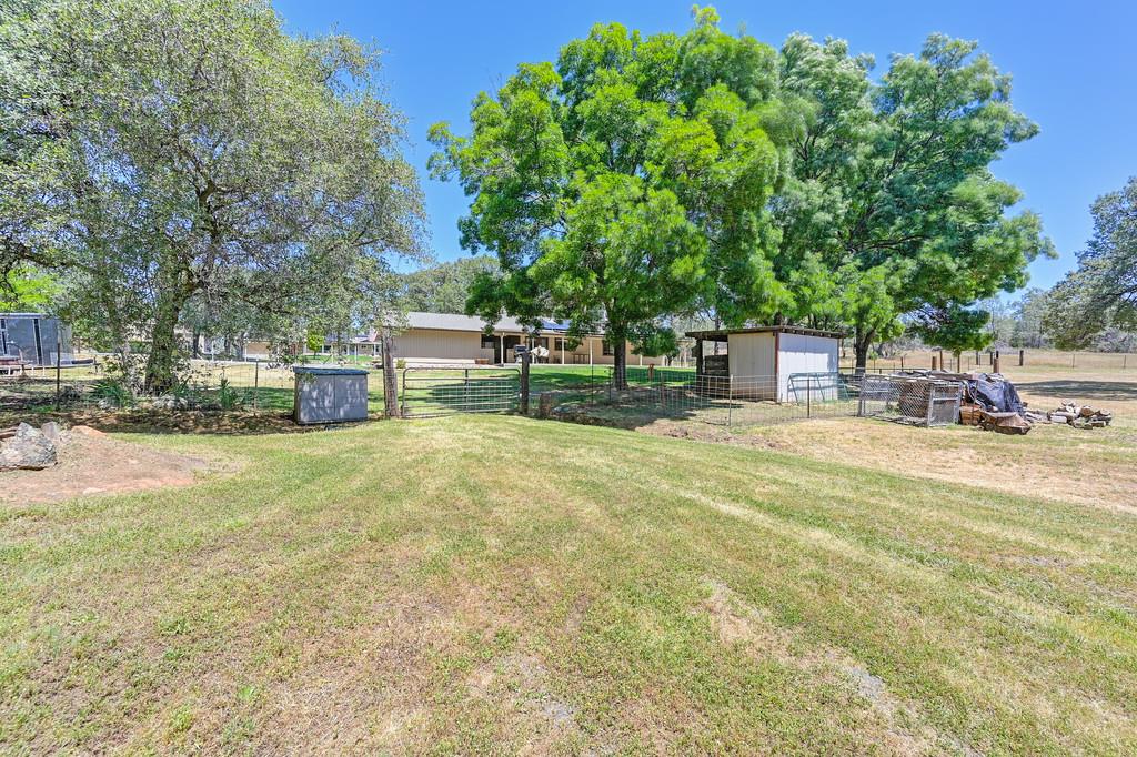 Detail Gallery Image 28 of 44 For 2120 Lovejoy Ln, Cool,  CA 95614 - 3 Beds | 2 Baths