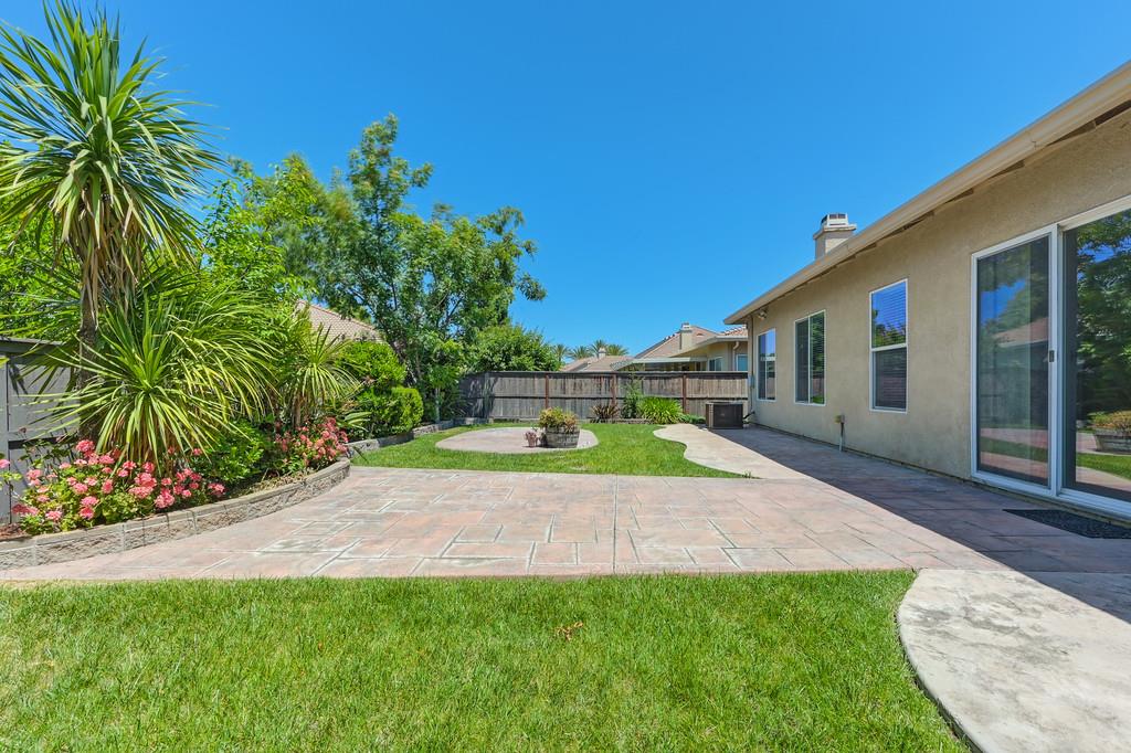 Detail Gallery Image 73 of 87 For 5729 Northborough Dr, Sacramento,  CA 95835 - 4 Beds | 3/1 Baths