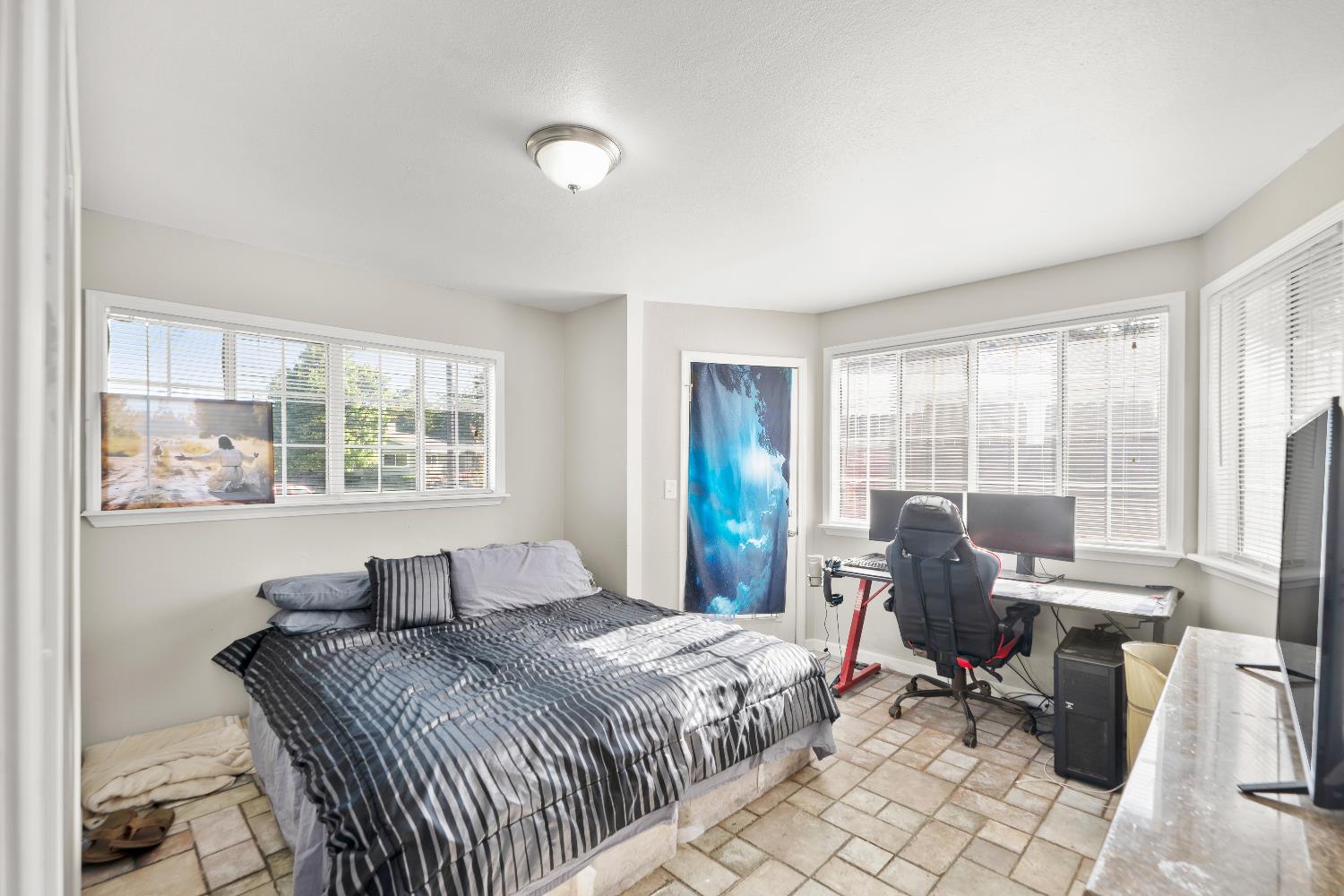 Detail Gallery Image 22 of 30 For 7105 Sweetwood Ct, Citrus Heights,  CA 95621 - 4 Beds | 2 Baths