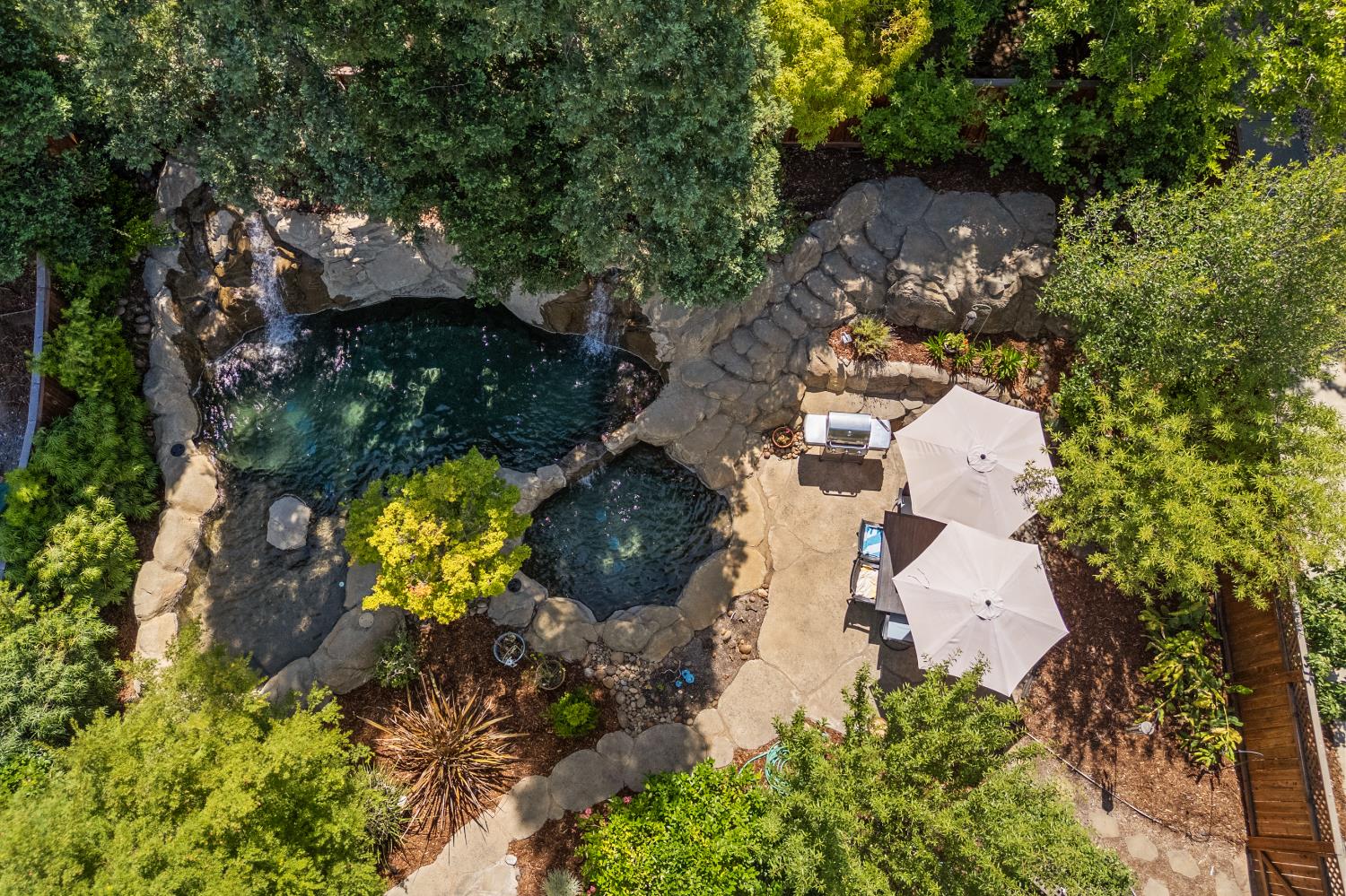 Detail Gallery Image 9 of 72 For 6733 Cherry Ridge Cir, Roseville,  CA 95678 - 4 Beds | 3 Baths