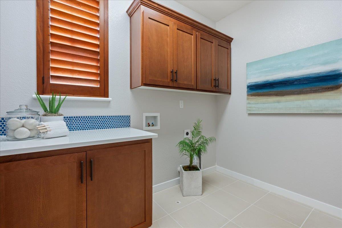 Detail Gallery Image 45 of 54 For 1032 Oakbriar Cir, Roseville,  CA 95747 - 4 Beds | 3 Baths