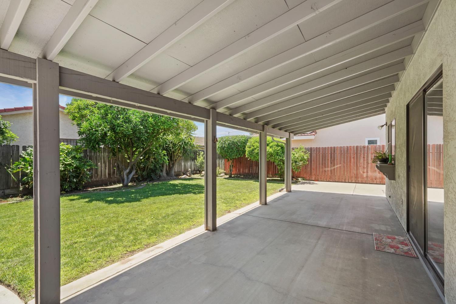 Detail Gallery Image 39 of 45 For 1268 Pheasant Hollow Way, Manteca,  CA 95336 - 3 Beds | 2 Baths
