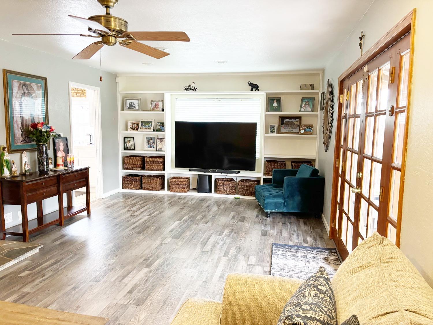 Detail Gallery Image 9 of 28 For 1422 Locke Rd, Modesto,  CA 95355 - 3 Beds | 2 Baths