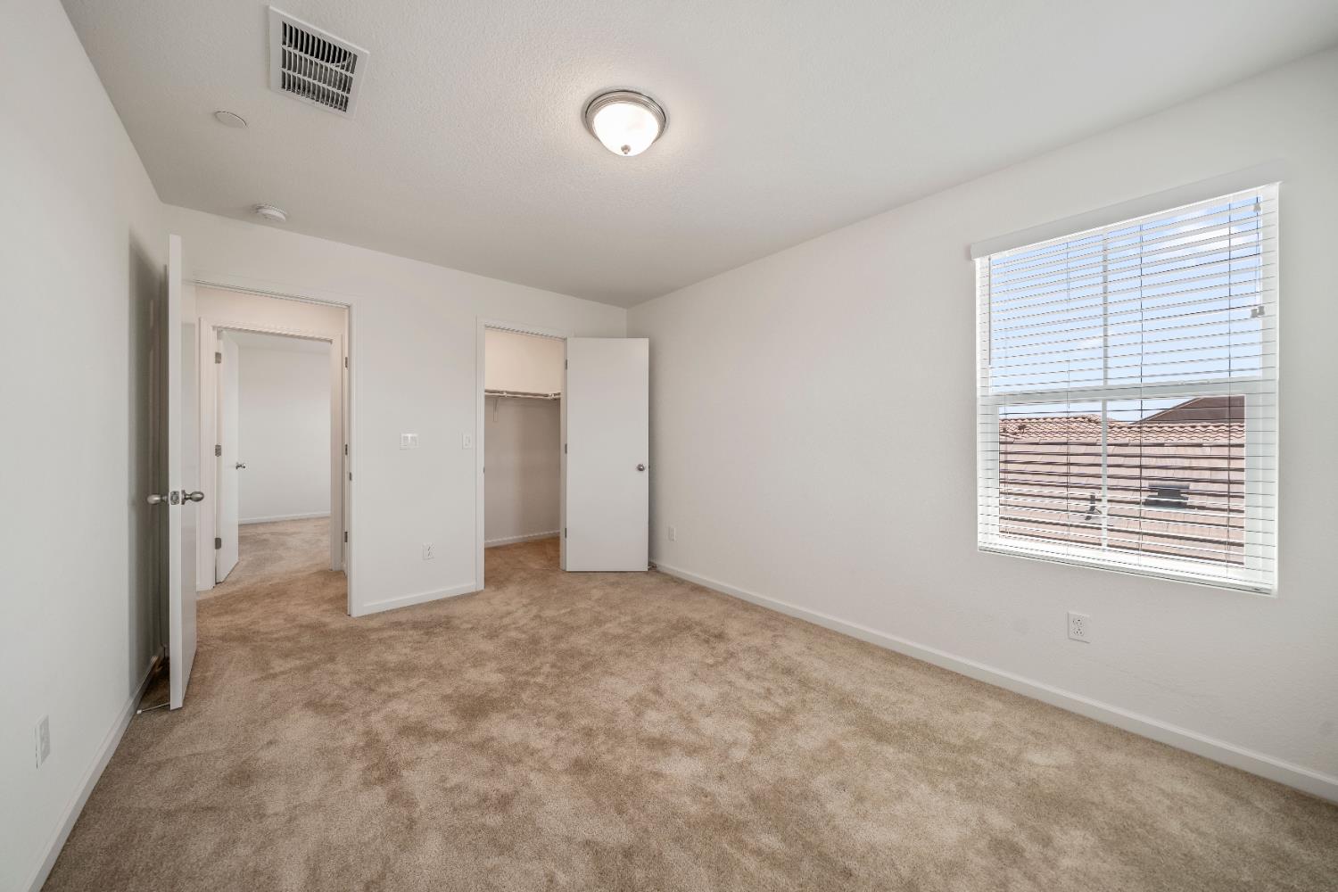 Detail Gallery Image 31 of 52 For 1602 Oleander Ave, Manteca,  CA 95337 - 5 Beds | 3 Baths