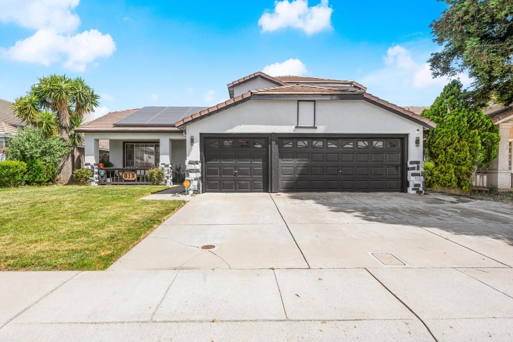 Detail Gallery Image 5 of 52 For 813 Sugar Pine Dr, Lathrop,  CA 95330 - 4 Beds | 3 Baths