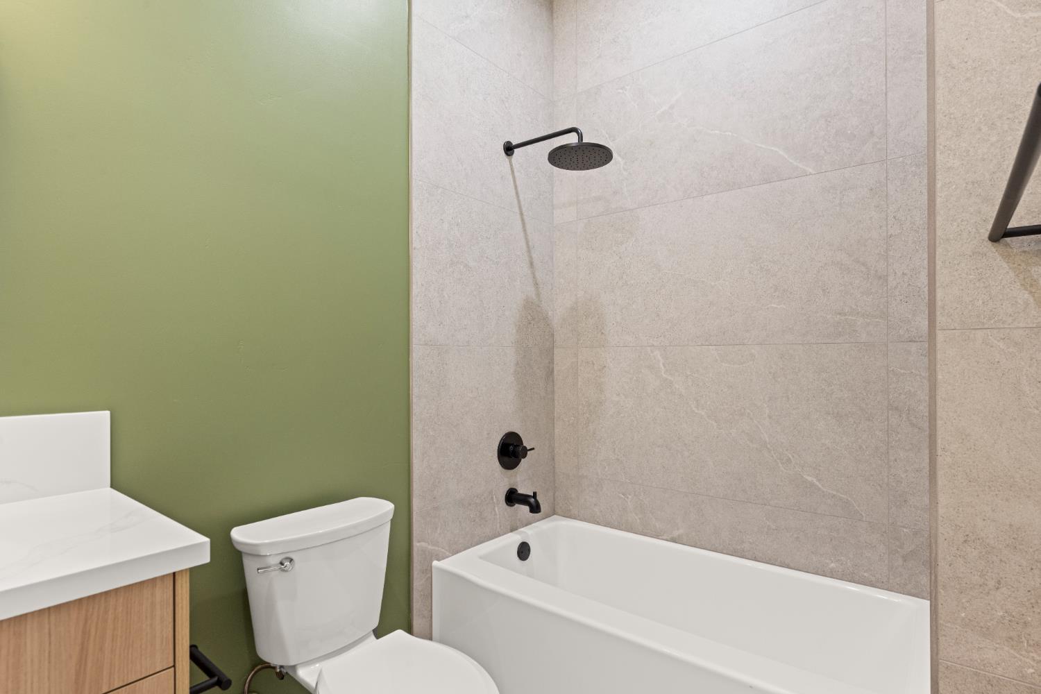 Detail Gallery Image 27 of 47 For 12907 Austin Forest Cir, Auburn,  CA 95602 - 4 Beds | 3 Baths