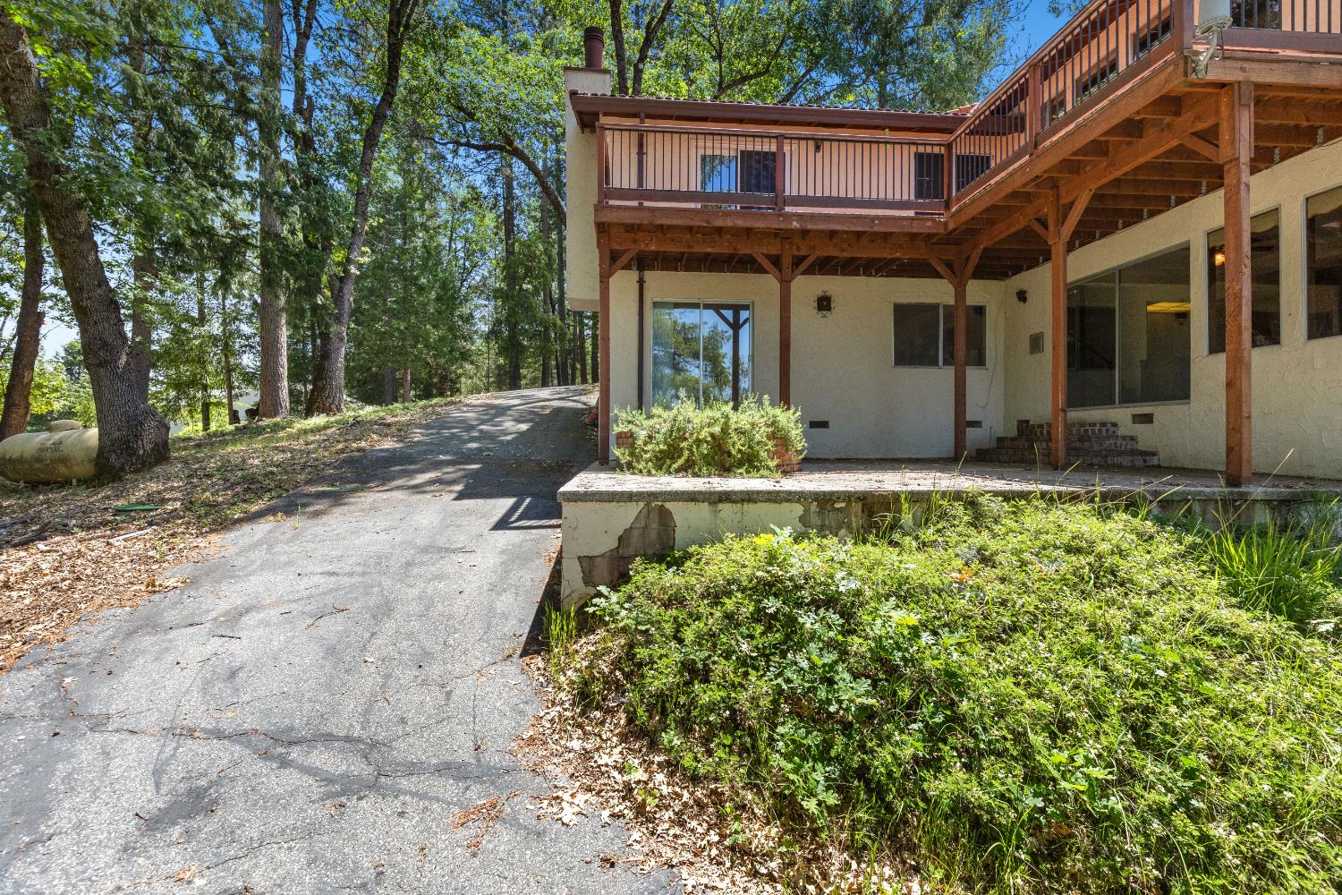 Detail Gallery Image 35 of 63 For 655 Secret Town Ln, Colfax,  CA 95713 - 4 Beds | 3 Baths