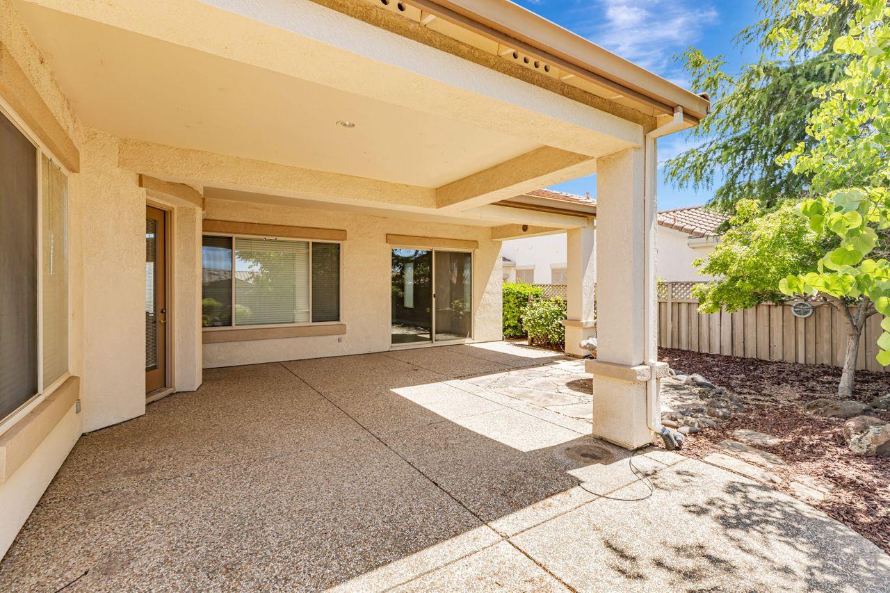 Detail Gallery Image 43 of 48 For 1161 Secret Lake Loop, Lincoln,  CA 95648 - 3 Beds | 2 Baths
