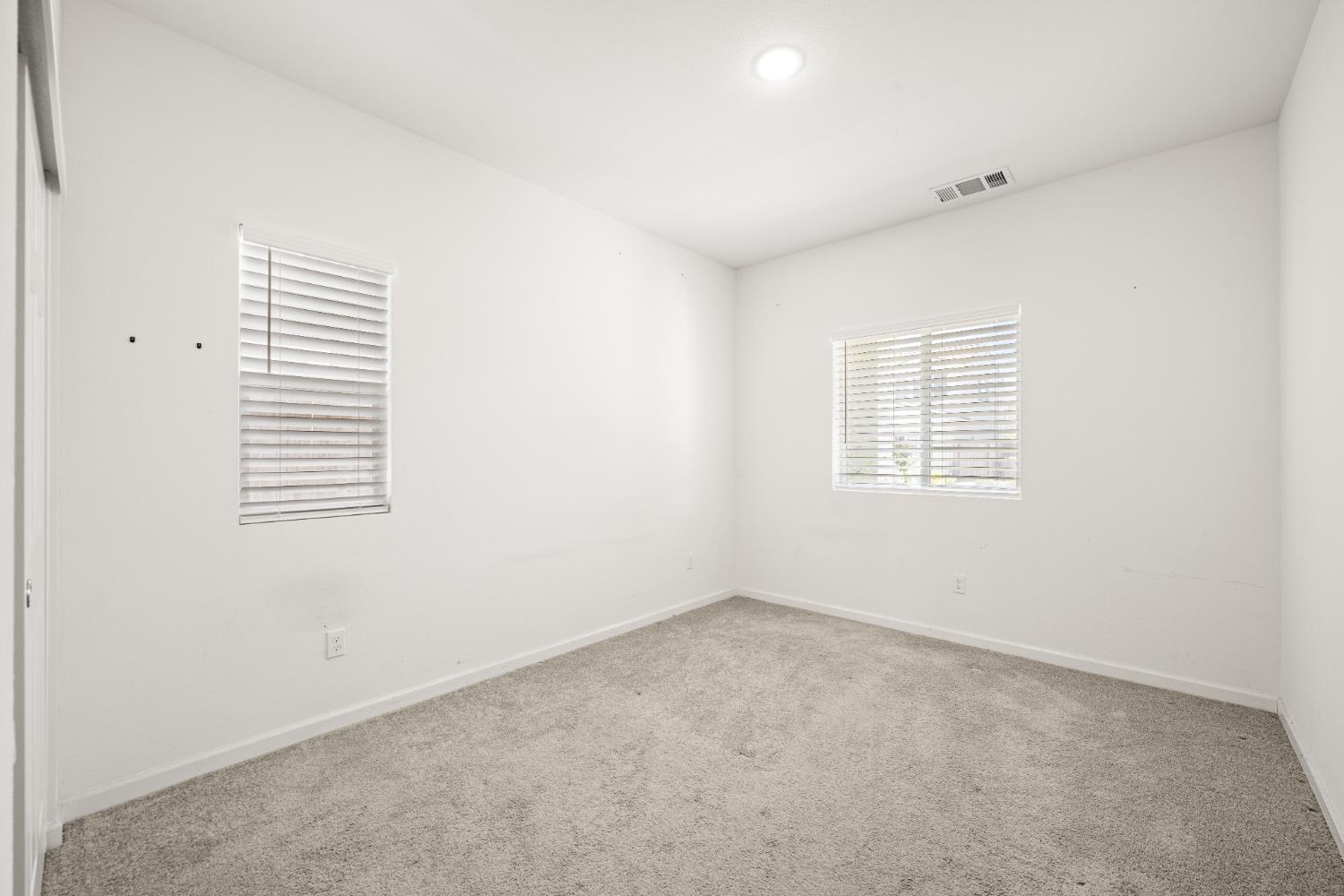 Detail Gallery Image 5 of 28 For 3064 Sky Watch Way, Roseville,  CA 95747 - 4 Beds | 3 Baths