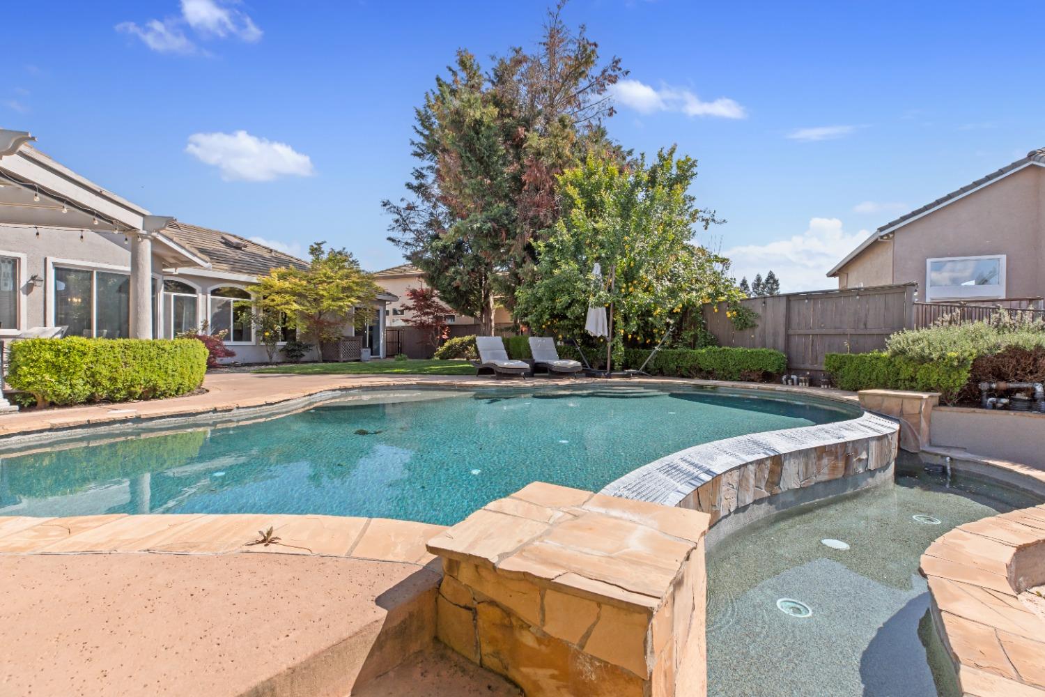 Detail Gallery Image 37 of 43 For 9238 Cape May Ct, Elk Grove,  CA 95758 - 4 Beds | 2 Baths