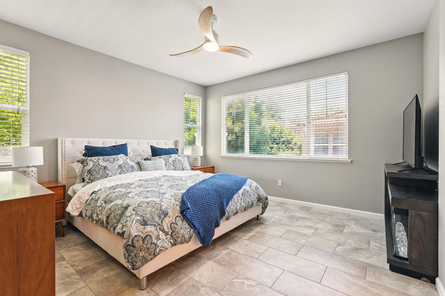 Detail Gallery Image 24 of 34 For 1600 Kentucky Way, Rocklin,  CA 95765 - 2 Beds | 2/1 Baths
