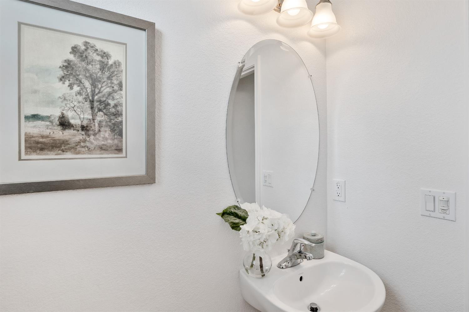 Detail Gallery Image 31 of 37 For 1708 Camino Real Way, Roseville,  CA 95747 - 3 Beds | 3/1 Baths
