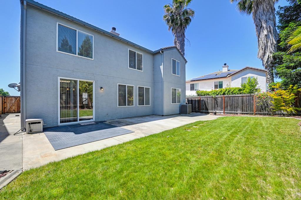Detail Gallery Image 40 of 43 For 6437 Cormorant Cir, Rocklin,  CA 95765 - 4 Beds | 3 Baths