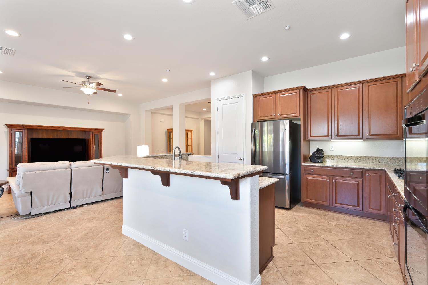 Detail Gallery Image 18 of 57 For 224 Aske Ct, Roseville,  CA 95747 - 3 Beds | 2 Baths