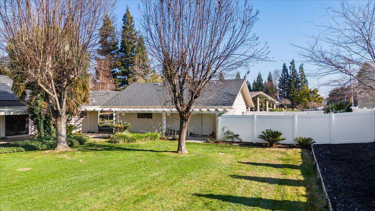 Detail Gallery Image 48 of 60 For 10007 Mountain Oak Rd, Oakdale,  CA 95361 - 3 Beds | 2/1 Baths
