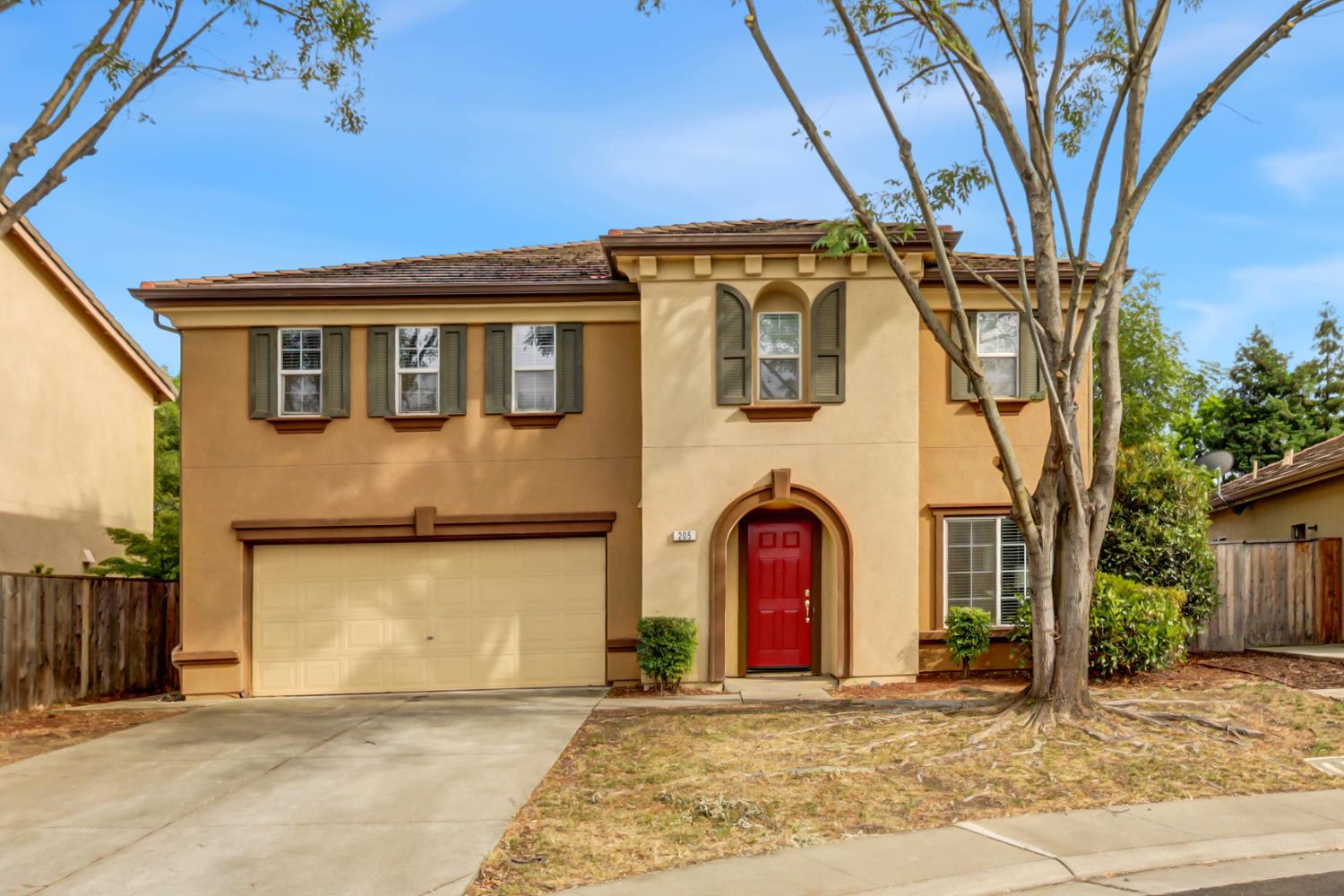 Detail Gallery Image 1 of 44 For 205 Dover Ct, Lincoln,  CA 95648 - 4 Beds | 2/1 Baths