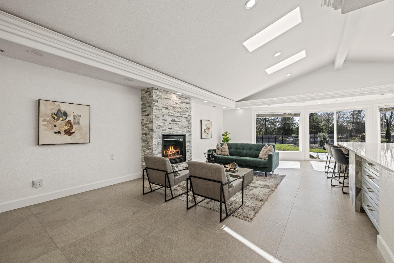 Detail Gallery Image 22 of 94 For 6615 Arabian Cir, Granite Bay,  CA 95746 - 5 Beds | 3 Baths
