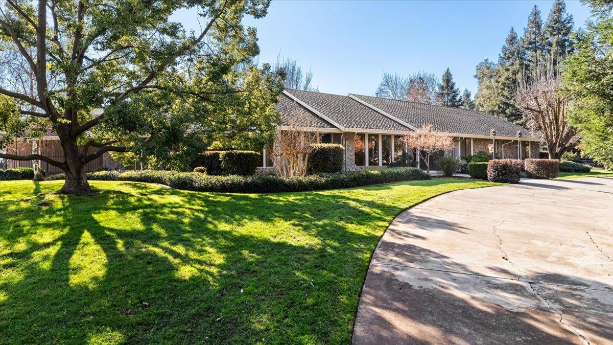 Detail Gallery Image 1 of 60 For 10007 Mountain Oak Rd, Oakdale,  CA 95361 - 3 Beds | 2/1 Baths
