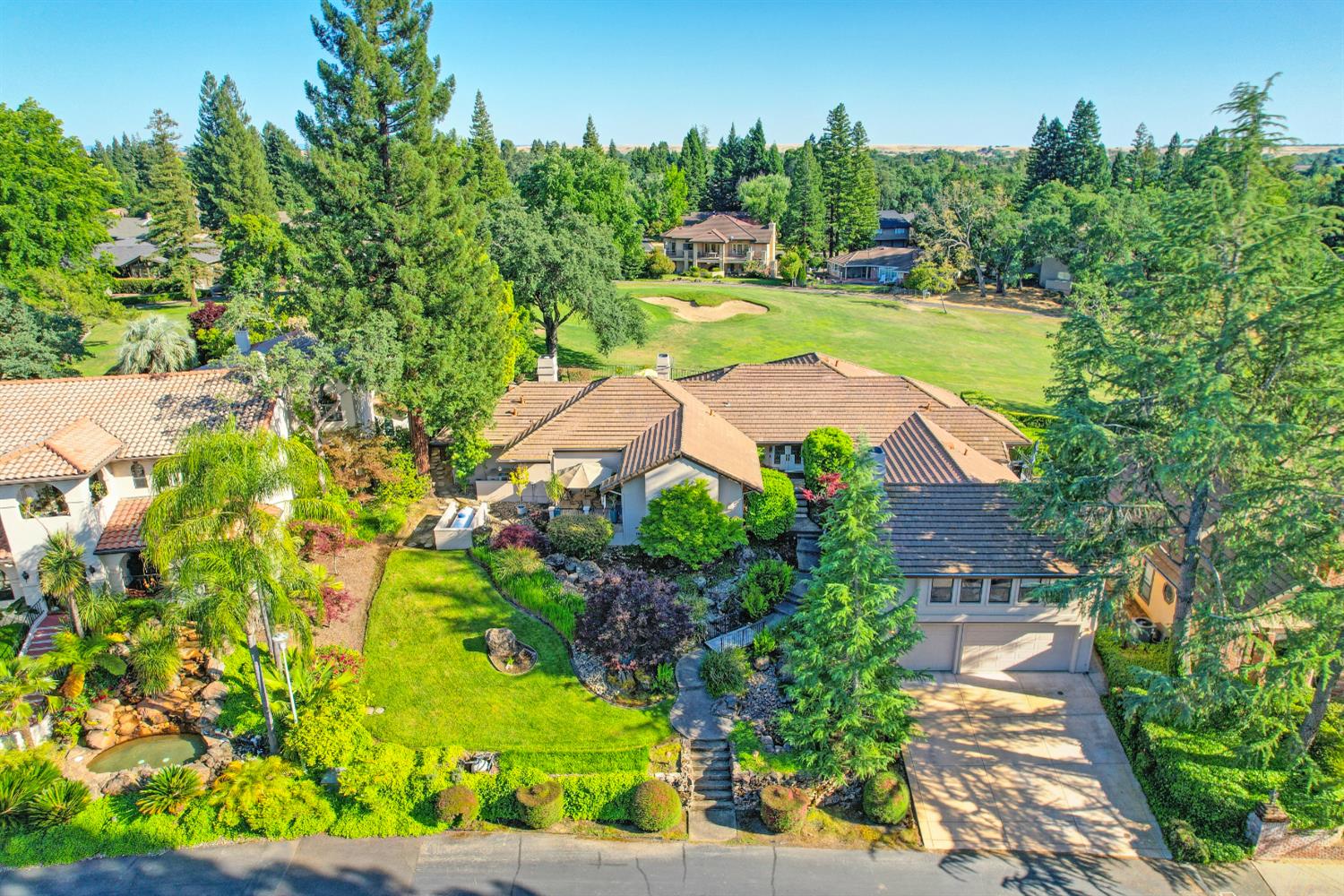 Detail Gallery Image 1 of 66 For 14707 Guadalupe Dr, Rancho Murieta,  CA 95683 - 3 Beds | 3/1 Baths