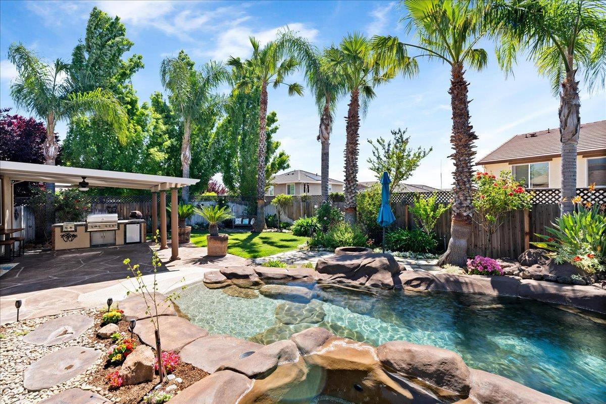 Detail Gallery Image 38 of 48 For 5313 Dusty Rose Way, Rancho Cordova,  CA 95742 - 3 Beds | 2 Baths