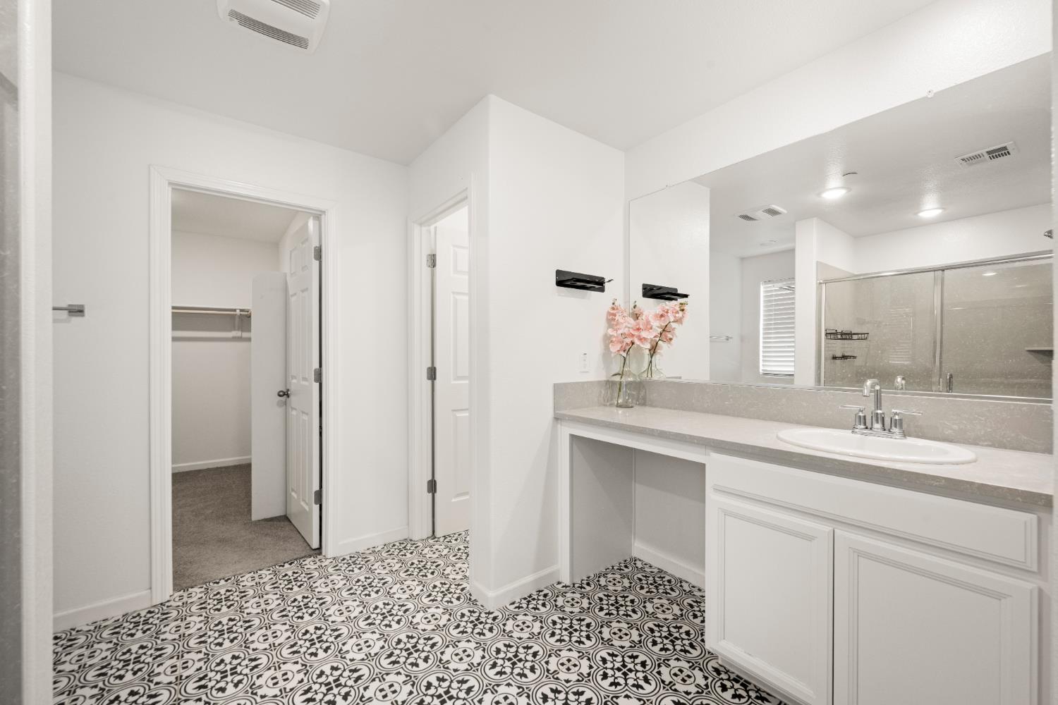 Detail Gallery Image 20 of 28 For 3064 Sky Watch Way, Roseville,  CA 95747 - 4 Beds | 3 Baths