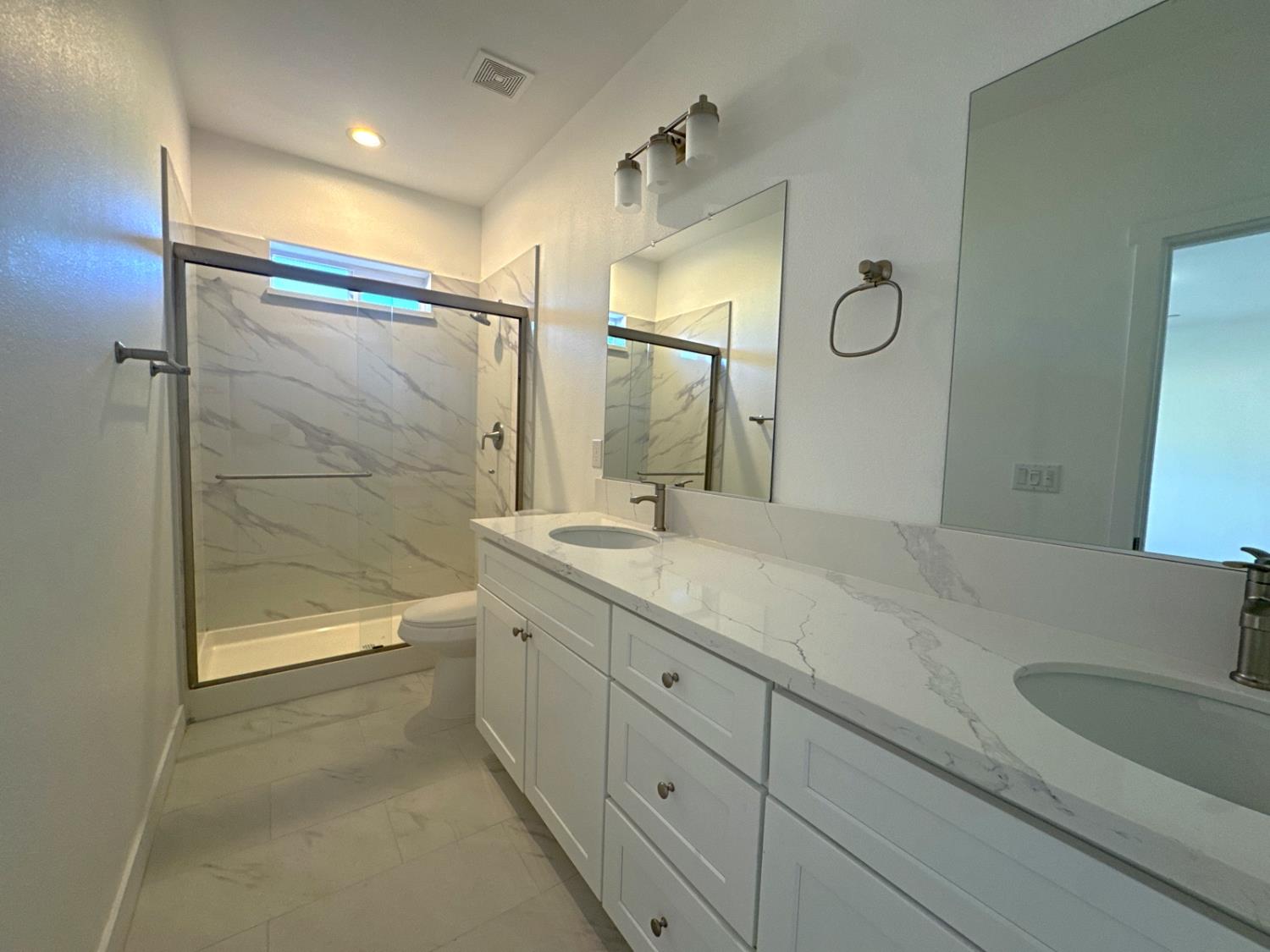 Detail Gallery Image 26 of 37 For 4825 36th St, Sacramento,  CA 95820 - 3 Beds | 2 Baths