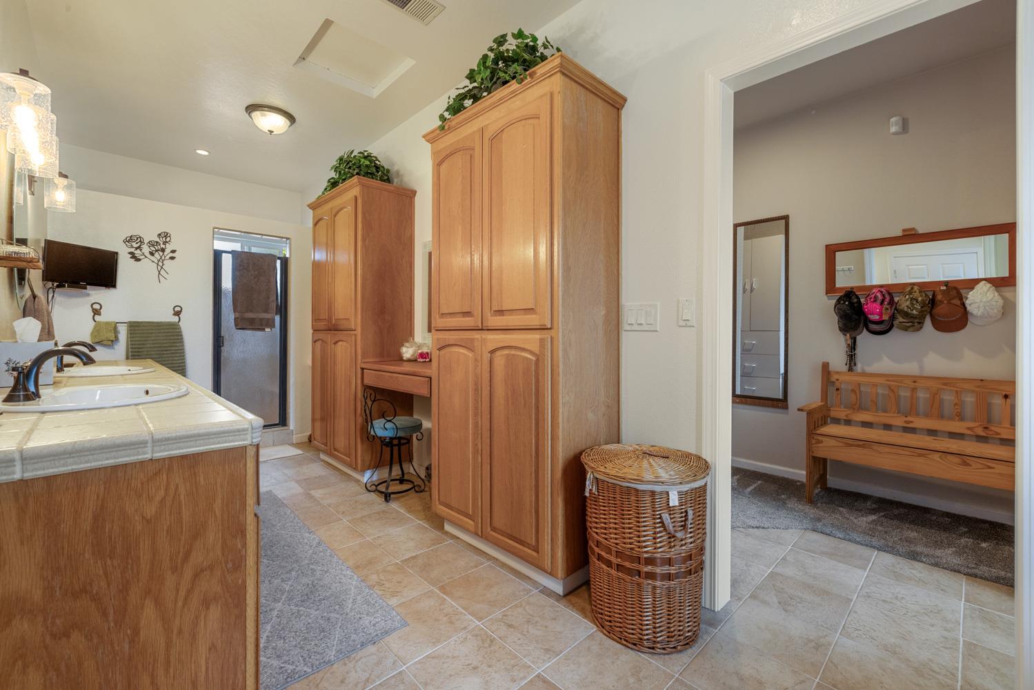 Detail Gallery Image 33 of 71 For 10501 Kimberly Dr, Manteca,  CA 95336 - 4 Beds | 3/1 Baths